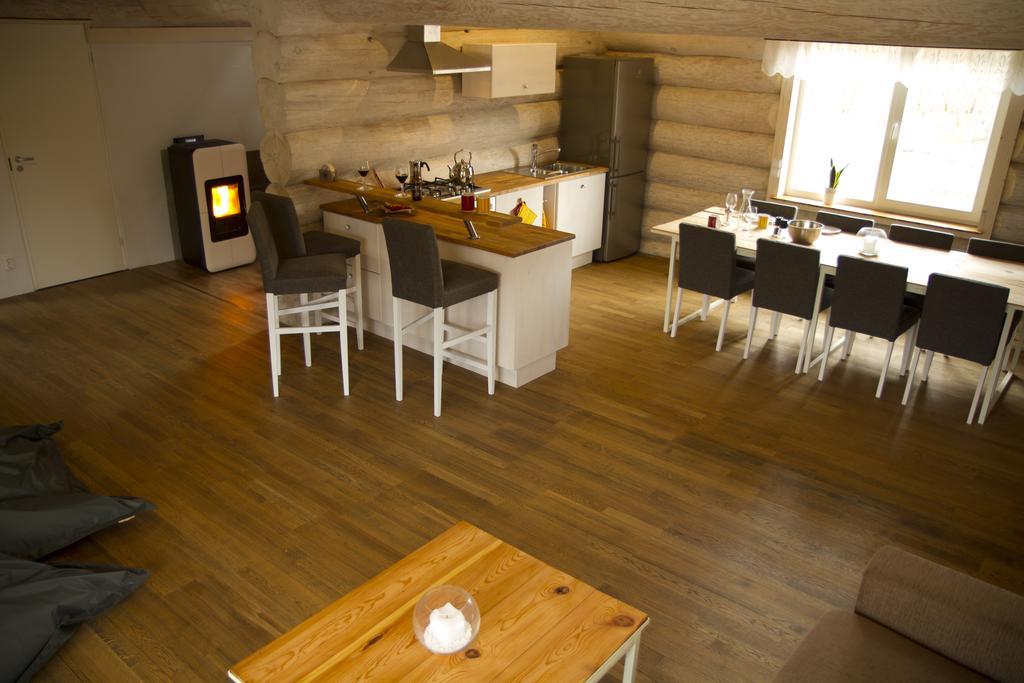 Humala Holiday Home Kohila Værelse billede