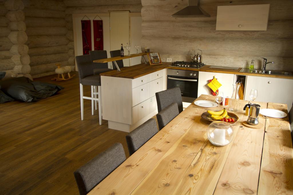 Humala Holiday Home Kohila Værelse billede